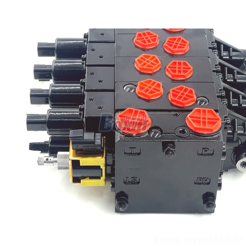 Advanced Hydraulic Valve Technology: HSDVG32 4 Spool Proportional Control Valve detail image